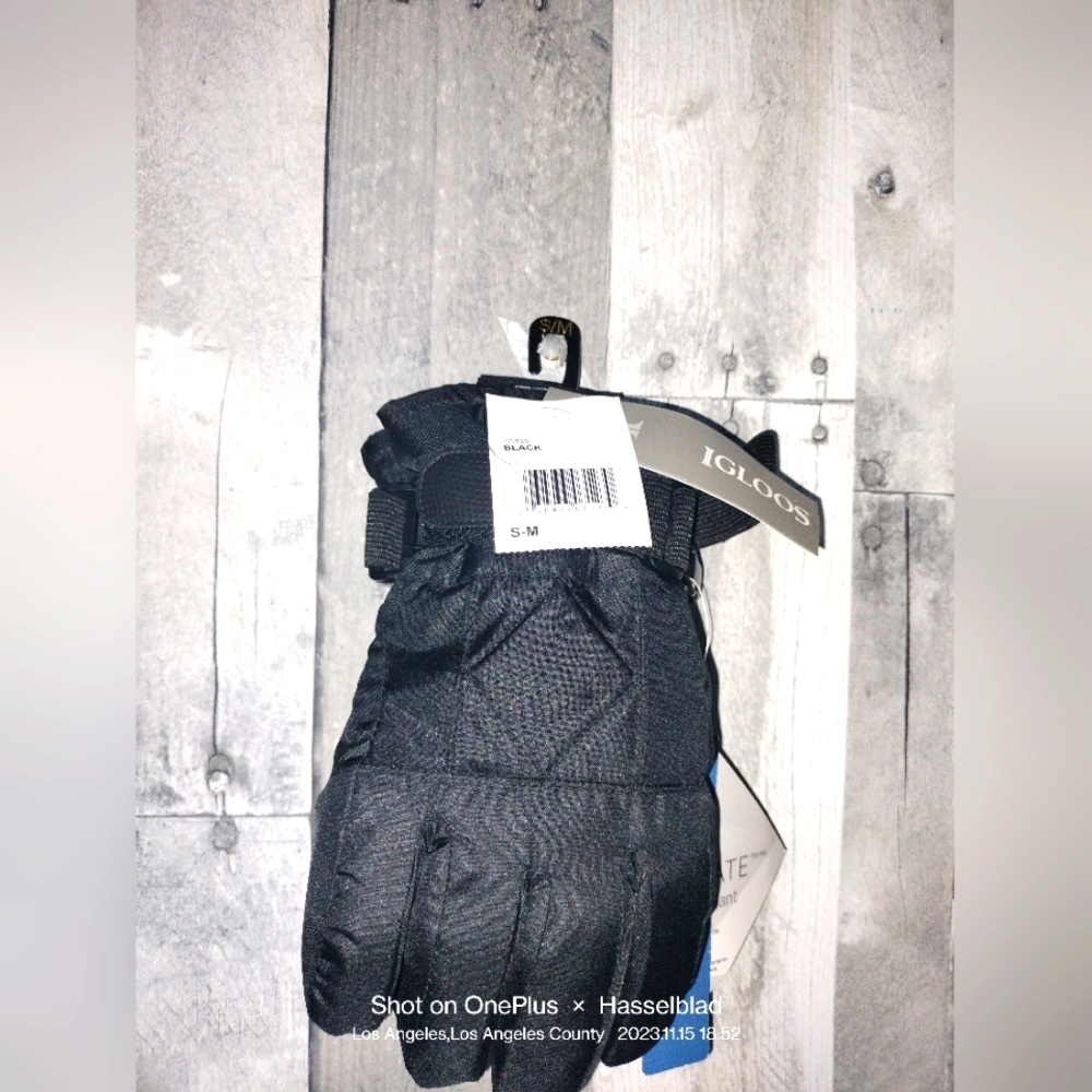 Igloo kids snow gloves size S/M